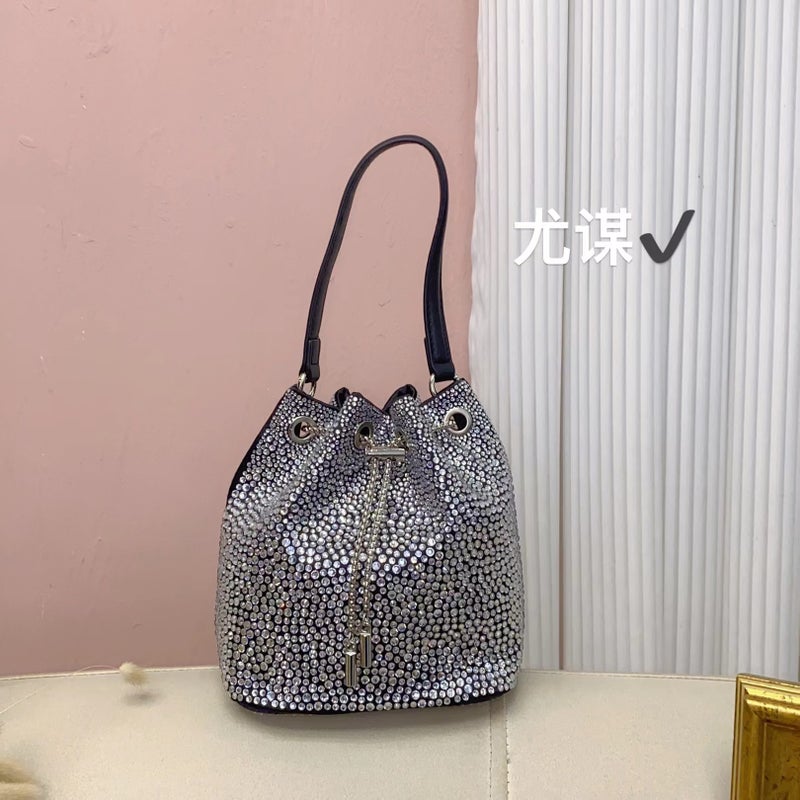 Fashionable Evening Bag Shiny Insinkable Diamond Bucket Bag Metal Ring High-End Portable Underarm Bag - Image 3