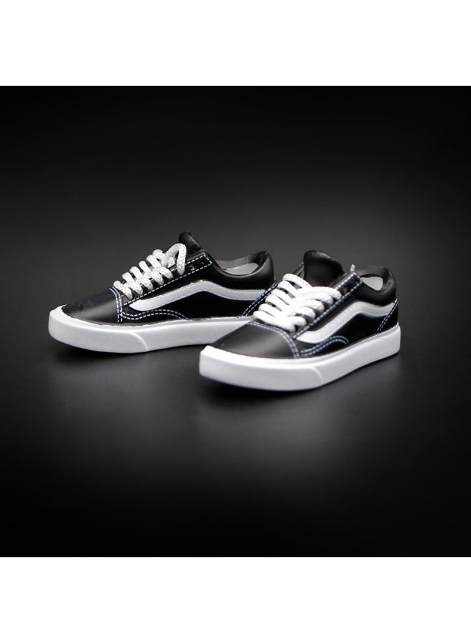 Mini Classic Canvas Shoes Model Skateboard Shoes Toy Retro 3D Mini Fashion Shoes Car Ornaments-Color:V High-top Black Chessboard - Image 4