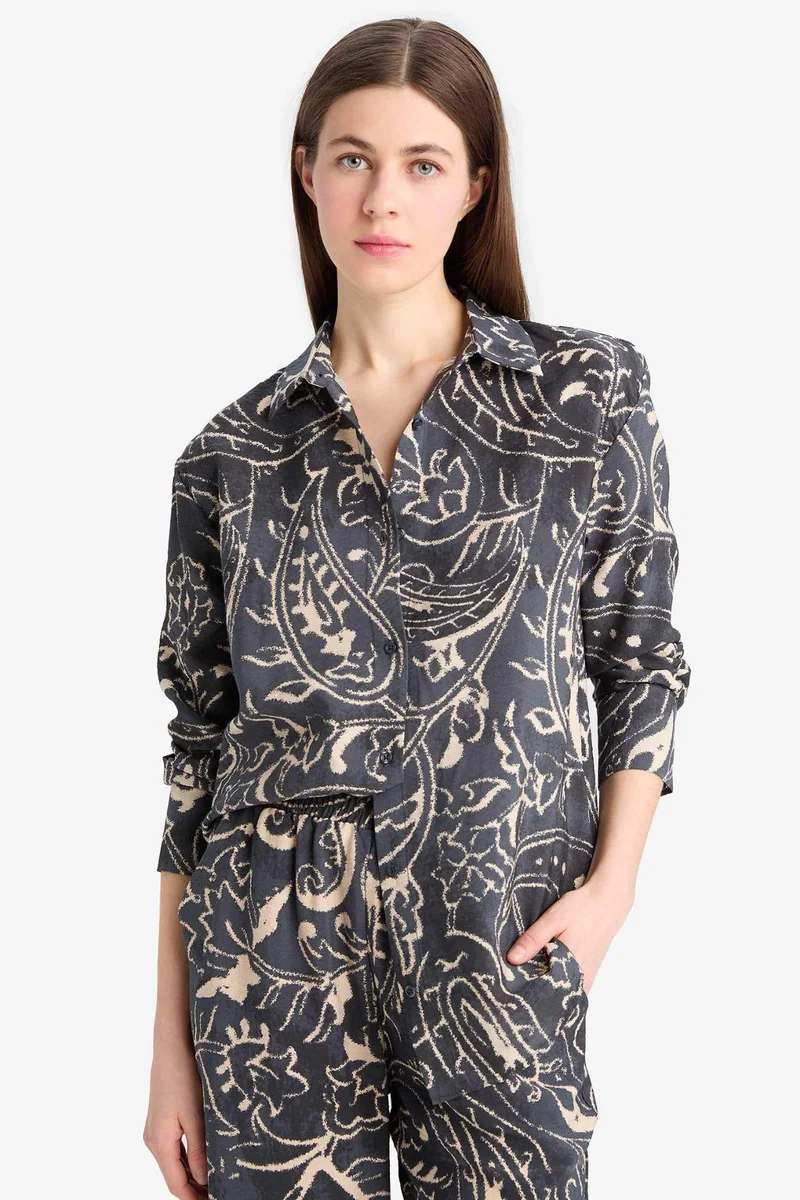 ديفاكتو Oversize Shirt Collar Printed Long Sleeve Shirt