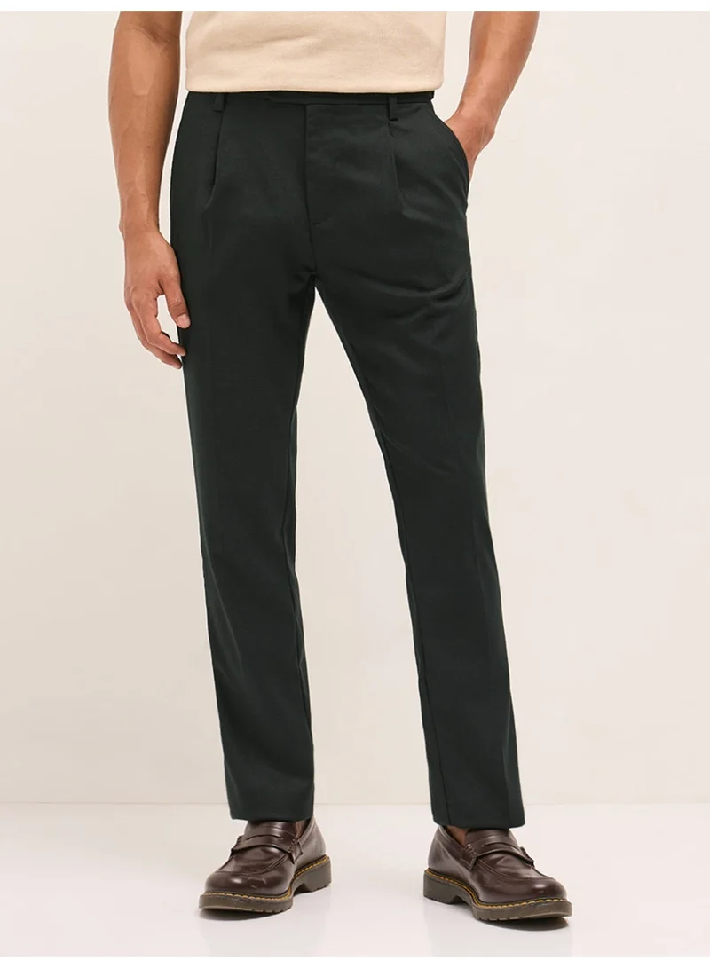 The Bear House  Men’s formal trouser for everyday wear, smart, stylish and comfortable bottom wear for office, business meetings and formal occasions, perfect choice to elevate your professional look for Men | Best Price UAE