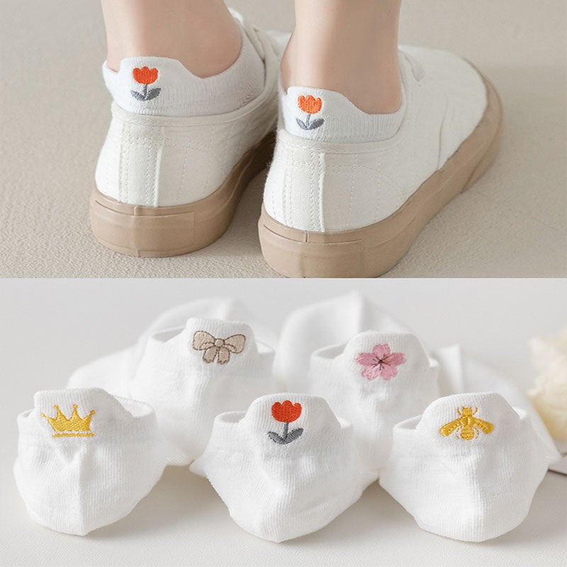 Embroidered White Socks Womens Short Socks Spring and Autumn Four Seasons Thin Japanese Style Cute Shallow Top Boat Socks Student Socks ins Trendy Bees  - Image 4