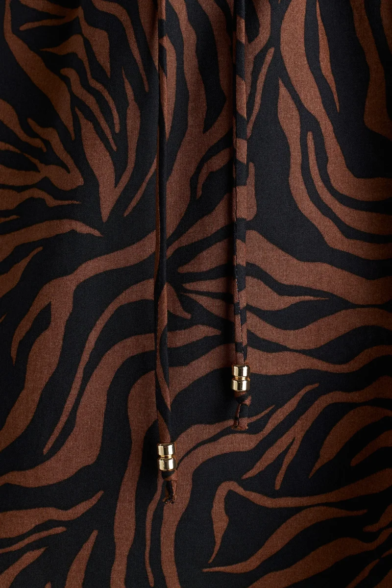 H&M Printed drawstring shorts