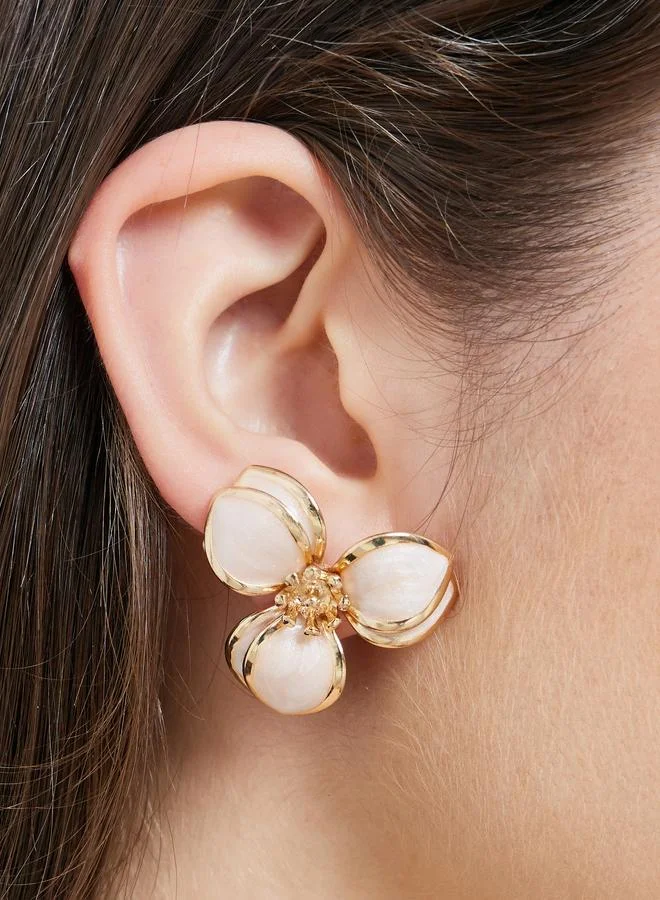 Styli Styli Gold Tone Flower Stud Earrings