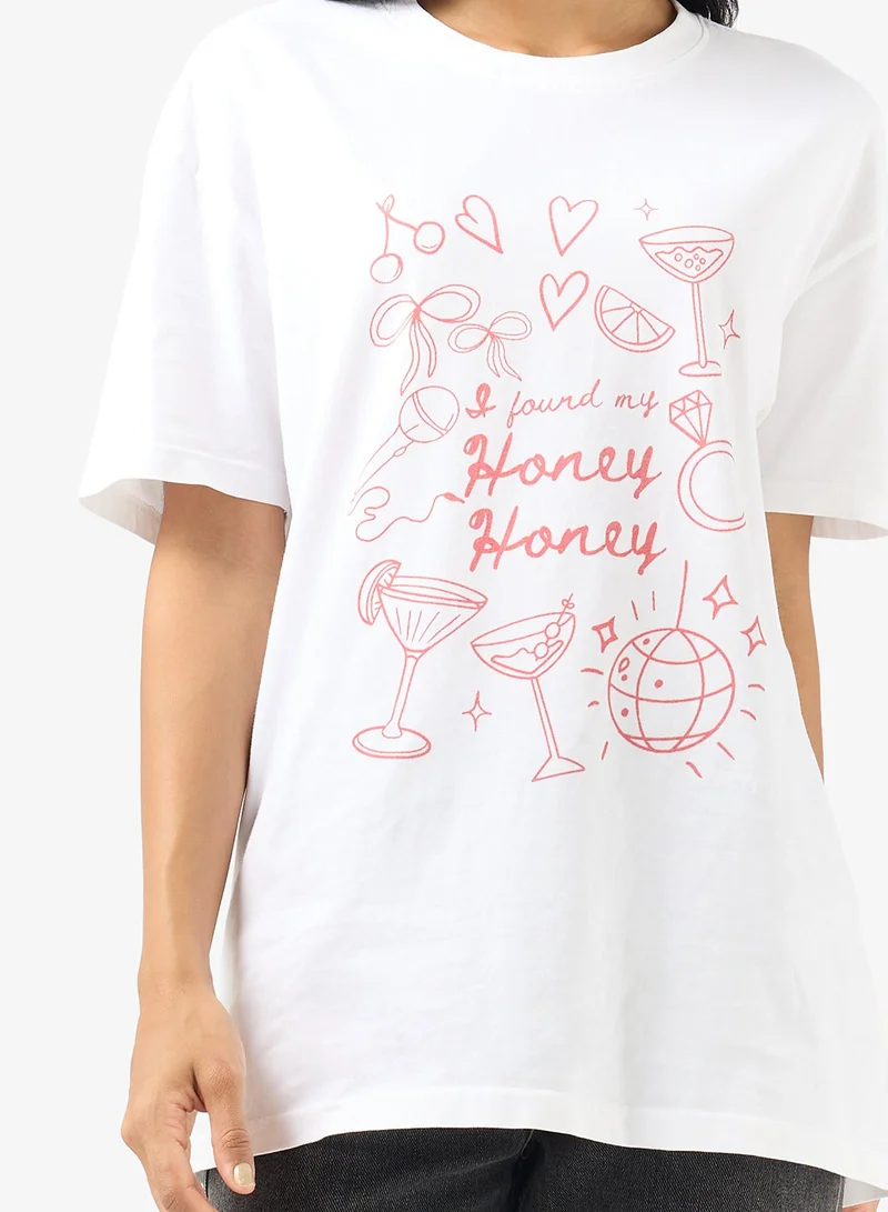 Ginger  Crew Neck Holiday Graphic T-Shirt for Women | Best Price UAE