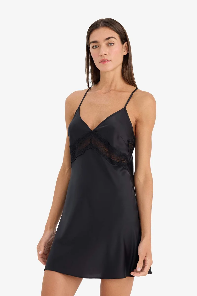 ديفاكتو Regular Fit V-Neck Satin Woven Dress