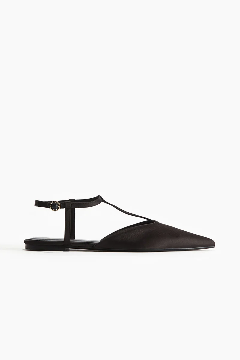 اتش اند ام Pointed satin sandals