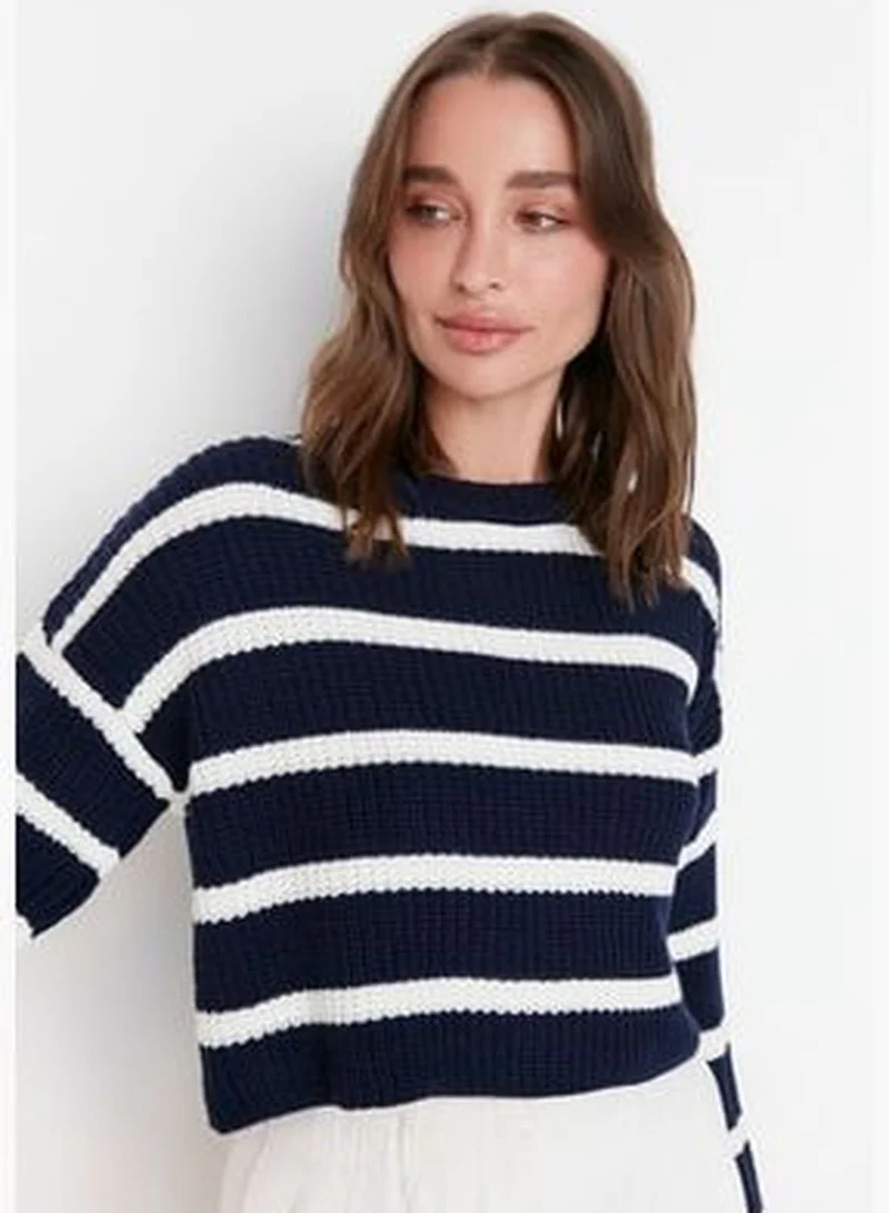 trendyol Navy Blue Crop Basic Striped Knitwear Sweater TWOAW23KZ00390