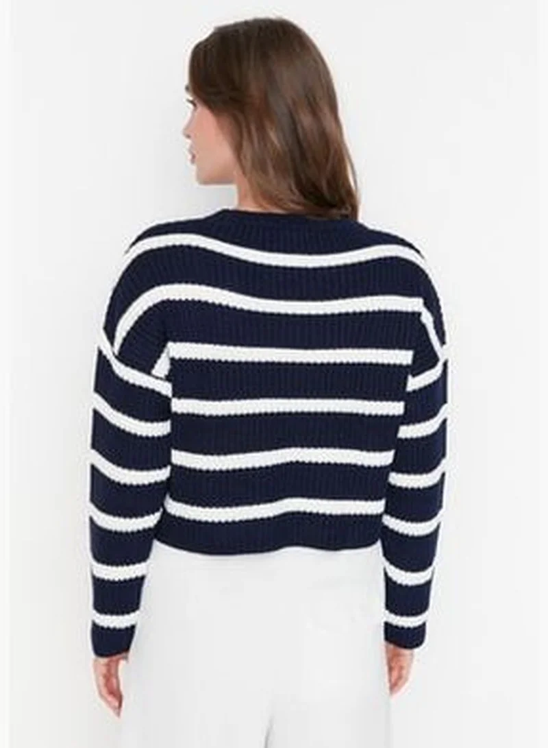trendyol Navy Blue Crop Basic Striped Knitwear Sweater TWOAW23KZ00390