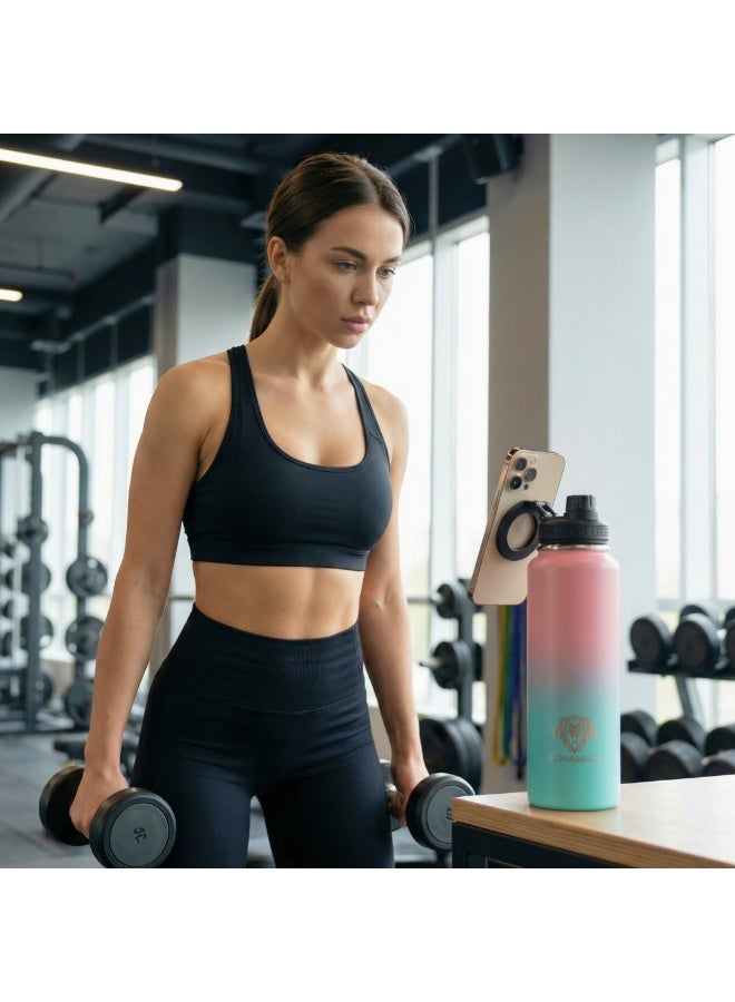 ألفاسكواد زجاجة مياه ALPHASQUAD سعة 1000 مل / 32 أونصة مع حامل هاتف مغناطيسي، زجاجات مياه من الفولاذ المقاوم للصدأ متوافقة مع حامل الهاتف وحامل ثلاثي القوائم لأجهزة iPhone، كوب معزول بجدار مزدوج مناسب للصالة الرياضية والرياضة (متعدد الاستخدامات) - Image 4