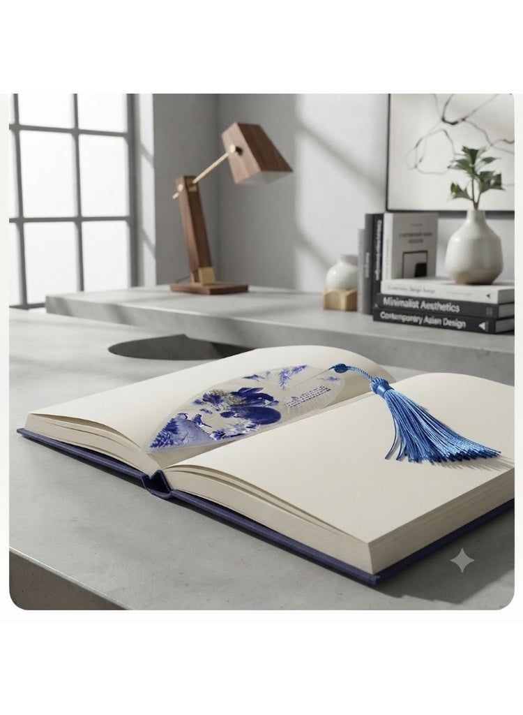 Stylish reading accessory with a nature-inspired design - Image 3