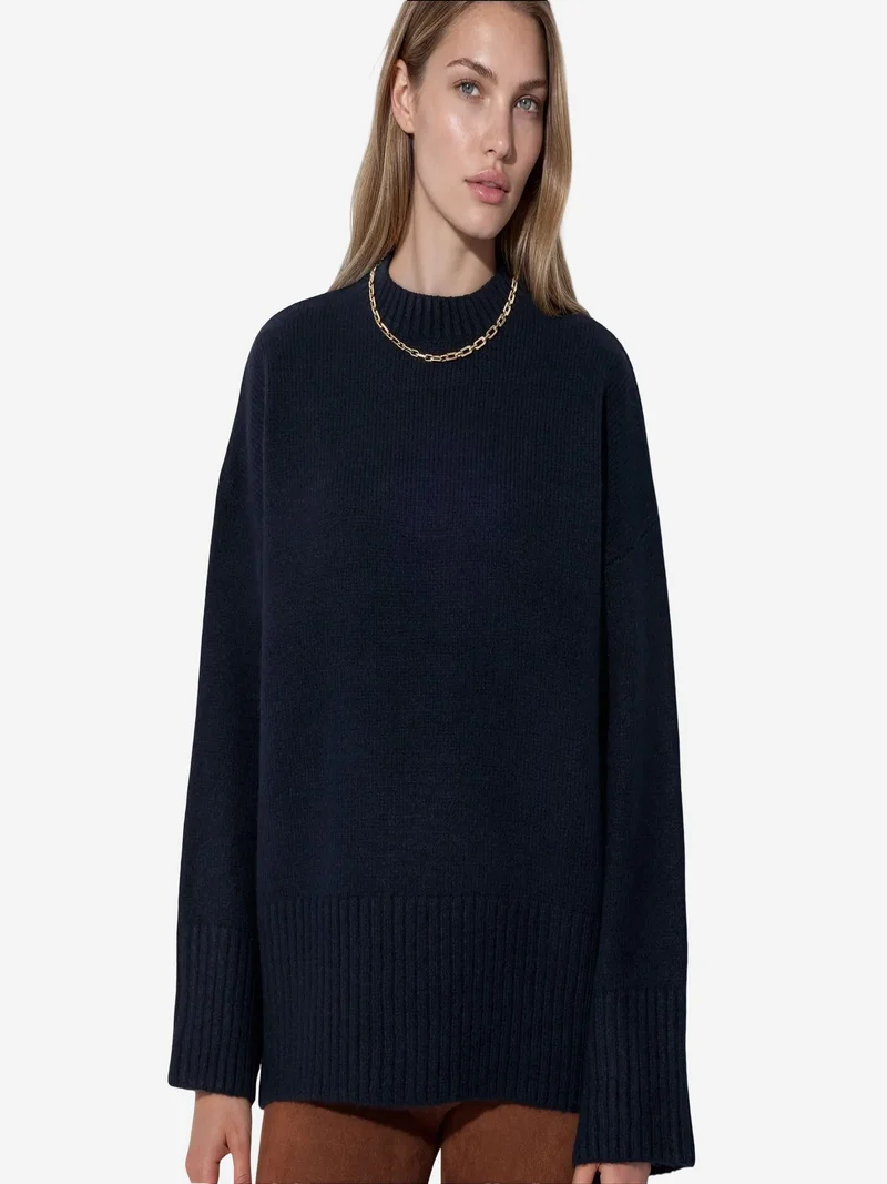 فيورنا VIORNA Plain Crew Neck Sweatshirt
