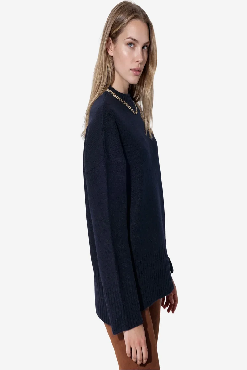 Viorna VIORNA Plain Crew Neck Sweatshirt