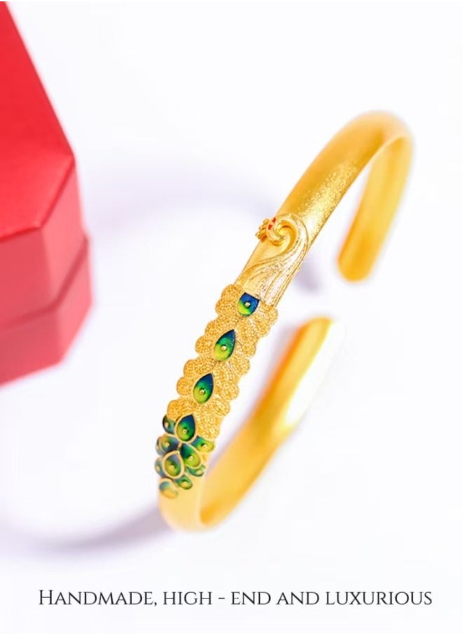 Generic A bracelet designed with a peacock motif.It's an excellen gift for your love.  - Image 2