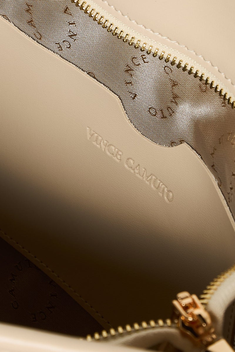 VINCE CAMUTO حقيبة توت بشعار العلامة التجارية للنساء، كريمي - Image 4