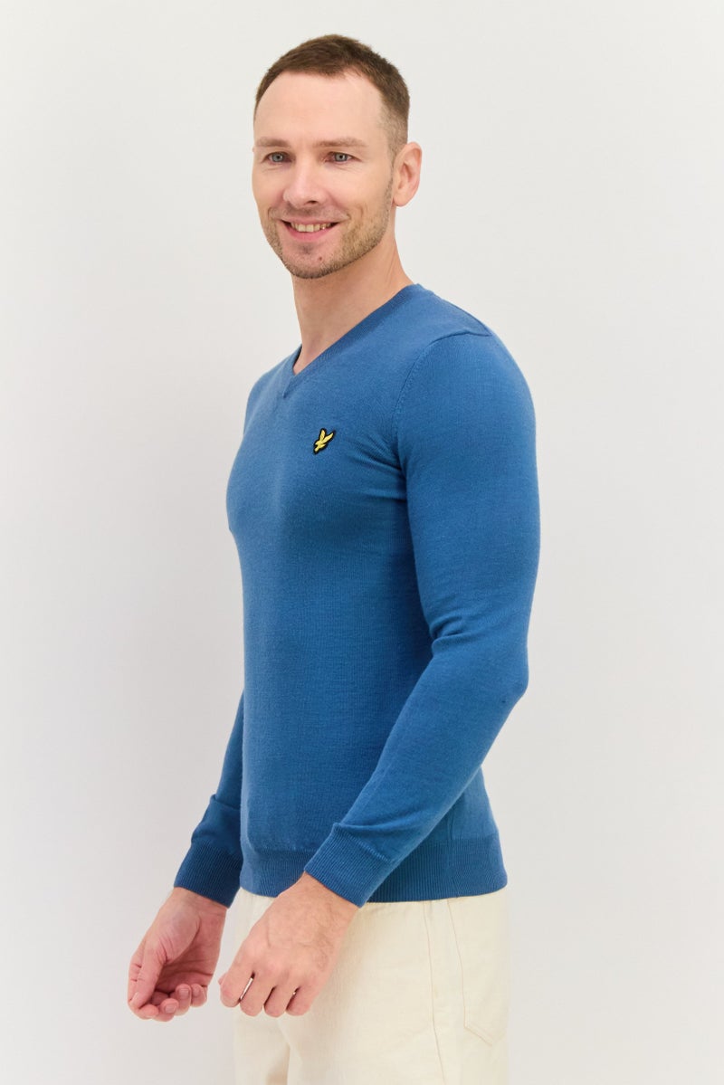Lyle & Scott Men V Neck Embroidered Logo Long Sleeve Sweater, Slate Blue - Image 2