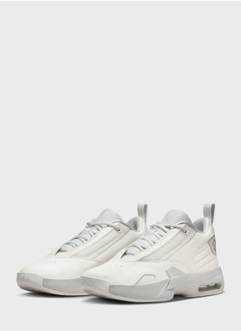 Jordan Jordan Max Aura 6