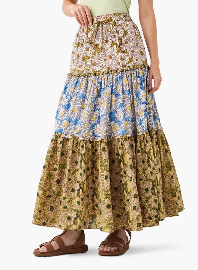 Lee Cooper Floral PrintTiered Skirt with Elasticated Waistband