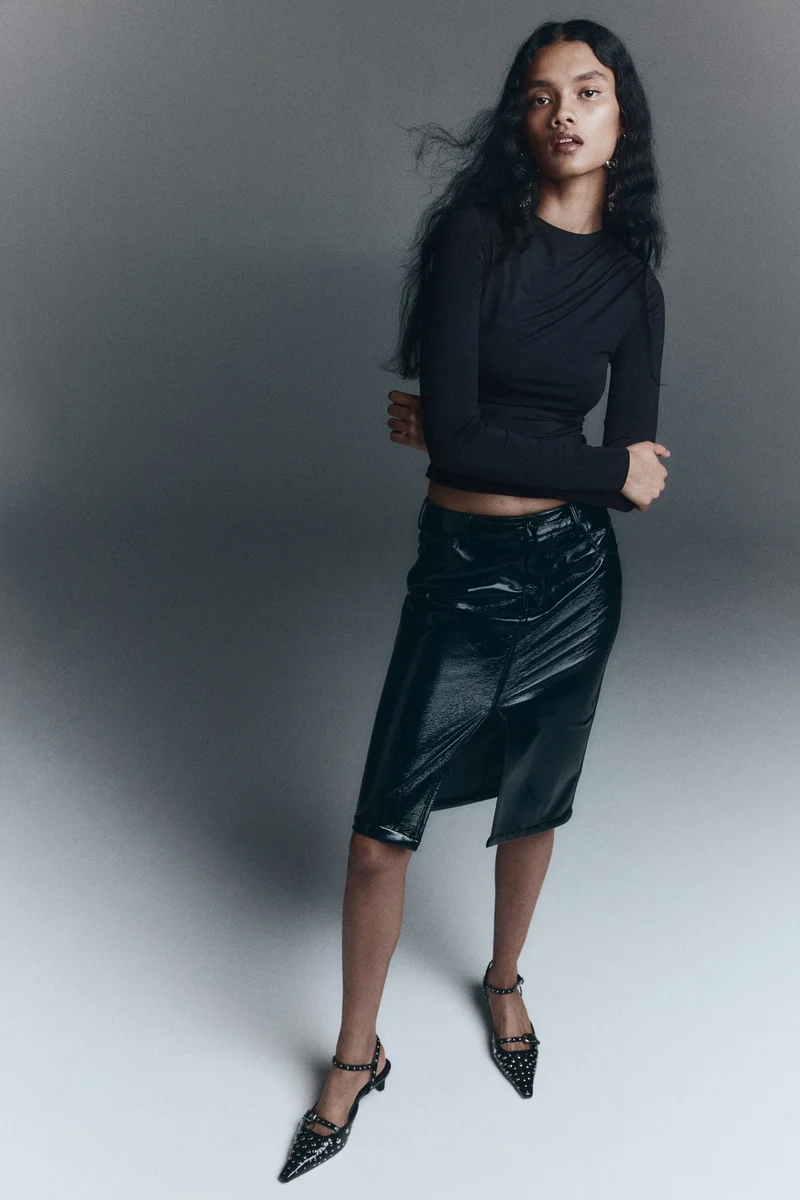 اتش اند ام بلوزة بتصميم منسدل