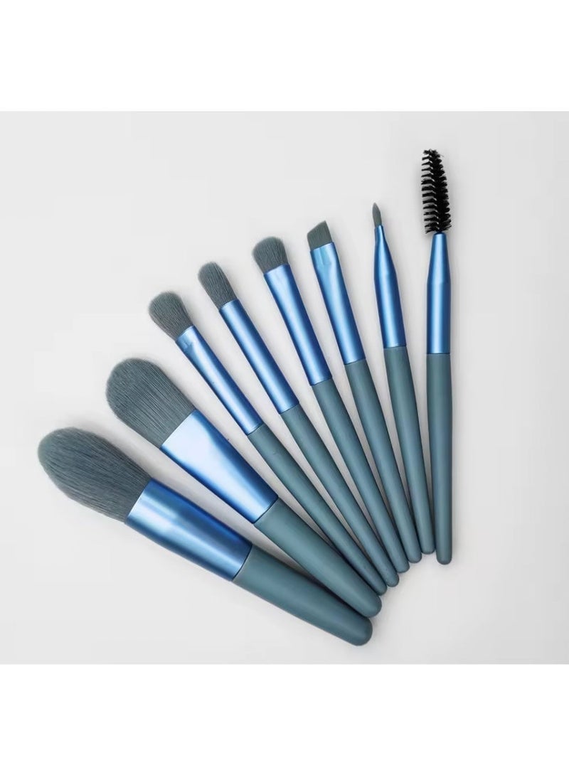 Blume Beauty BUNDLE OFFER: 3 Items DEAL - 3 Beauty Care Kits: 7 Pieces Manicure Set + 10 Pieces PEDICURE Tool Set + 8 Pieces Mini Make-up Brush Set, All in one offer! - Image 3