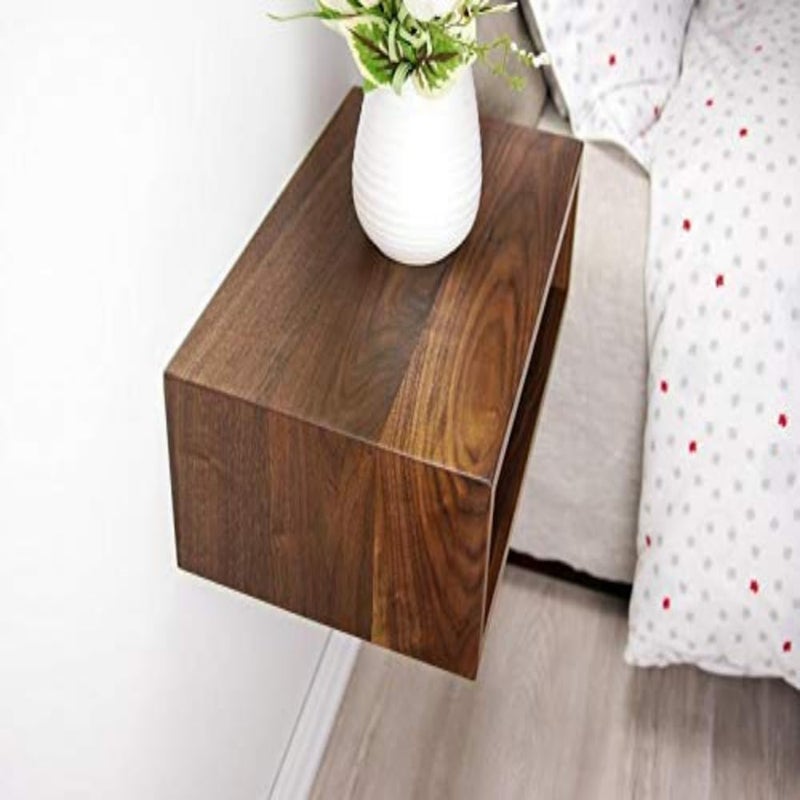 OGESTA Crafted Elegance Sheesham Wood Nightstand for Timeless Bedroom Style - Image 2