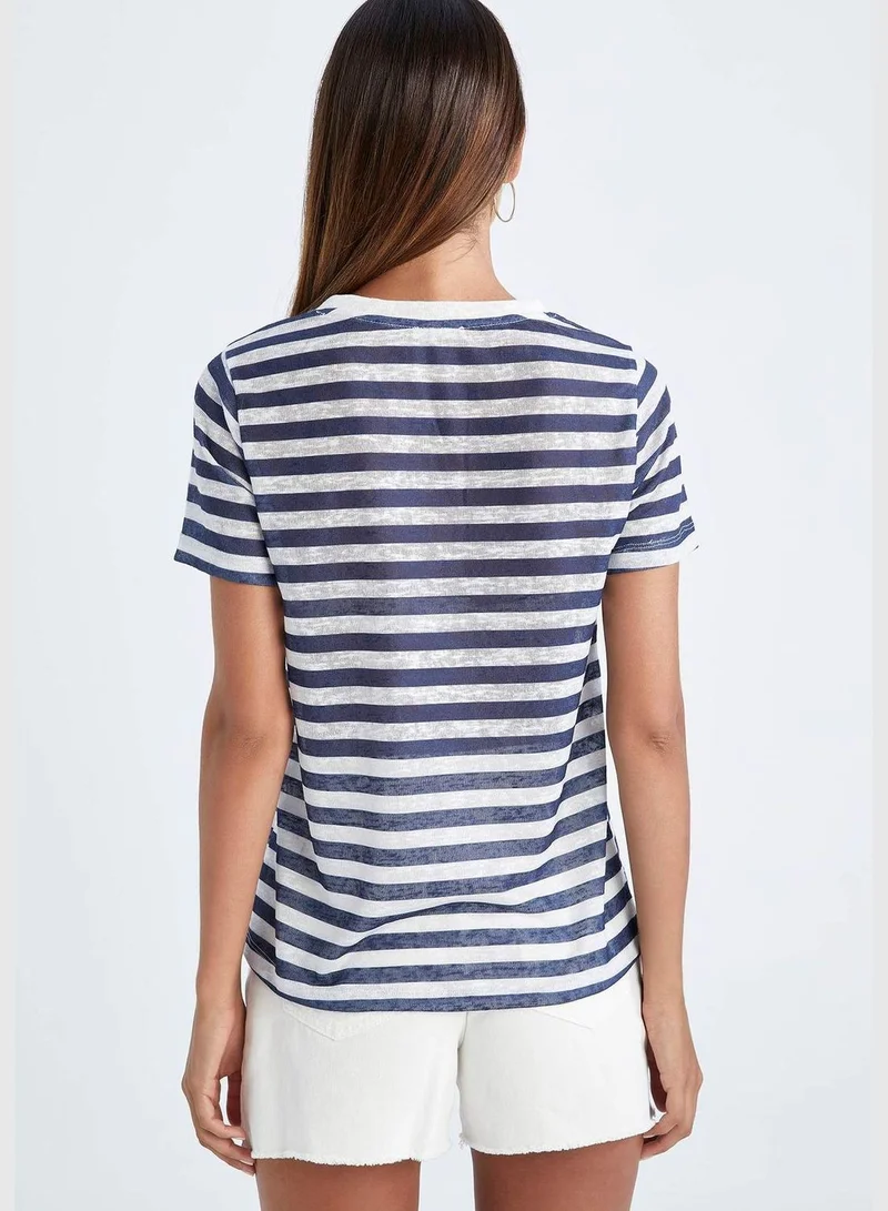 DeFacto Woman Regular Fit V-Neck Short Sleeve T-Shirt
