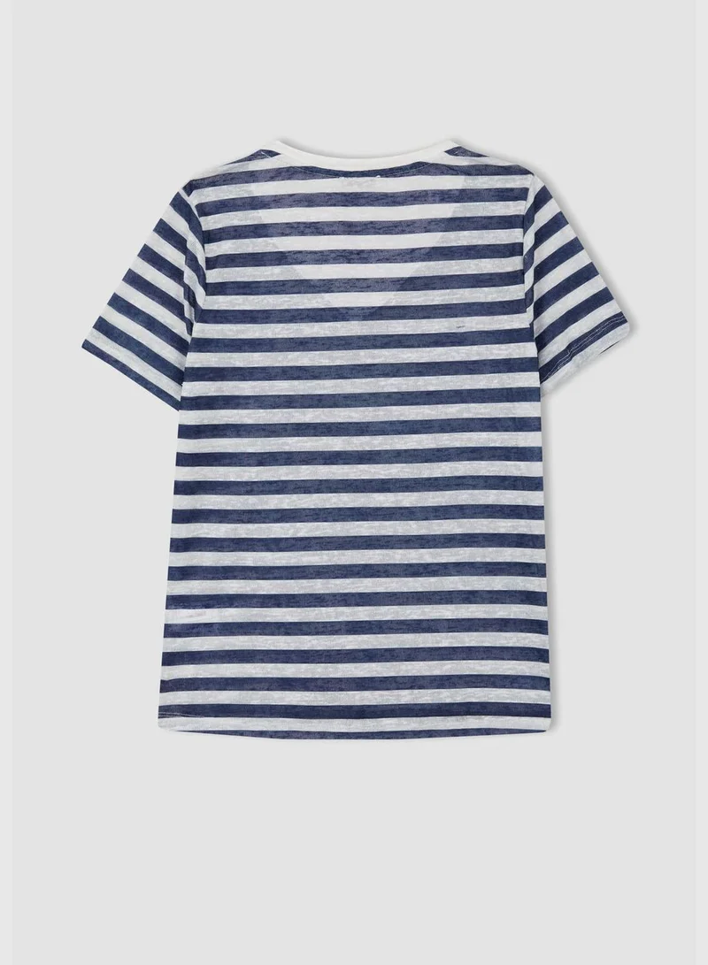 DeFacto Woman Regular Fit V-Neck Short Sleeve T-Shirt