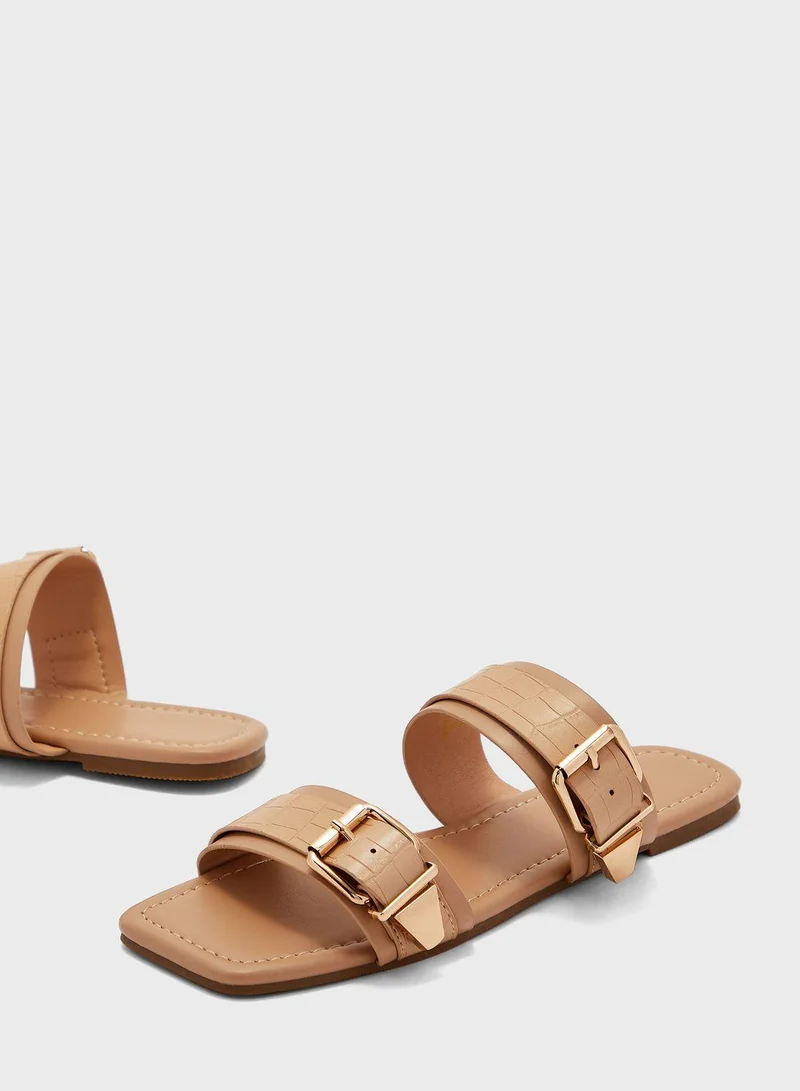 shoexpress Strappy Flat Sandals