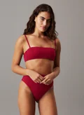 كالفن كلاين Quaint Berry