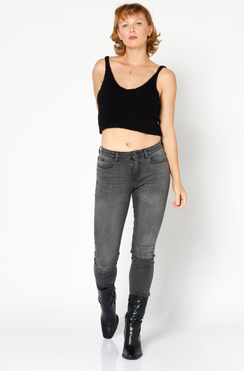 STEVE MADDEN Women Scoop Neck Sleeveless Textured Tank Top, Black - Image 2