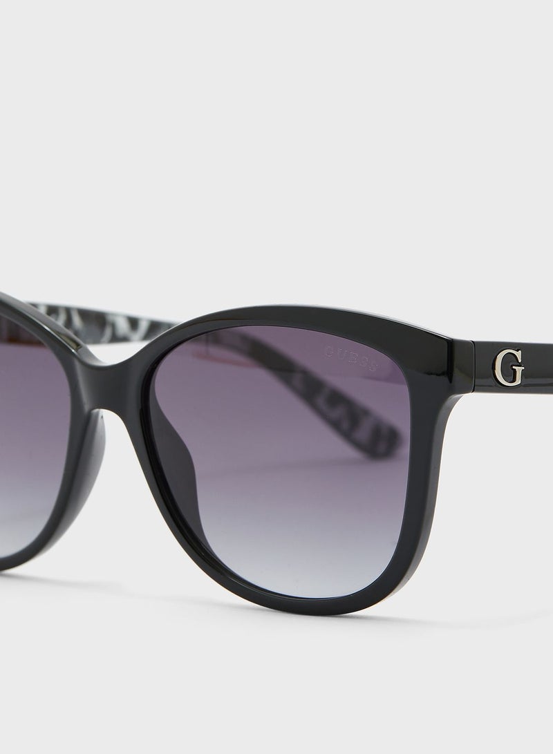 GUESS Wayfarer Sunglasses - Image 3