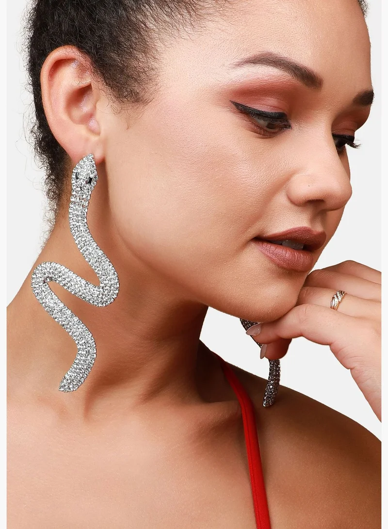 SOHI Silver Plated Designer Stone Western Wear Drop Earring For Women