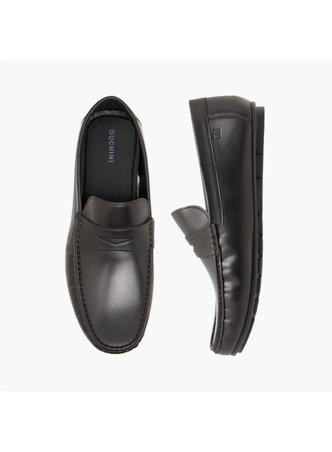 دوتشيني Men's Solid Slip-On Moccasins with Cut-Out Detail