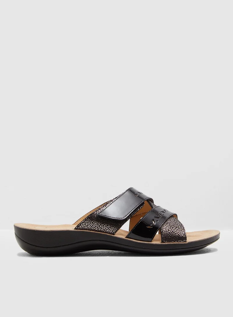 Le Confort Double Strap Sandal