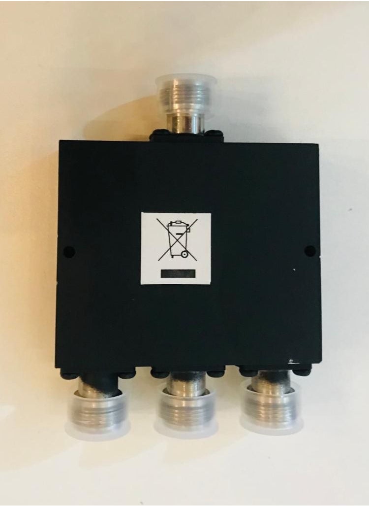 L-com - 3 Way RF Coaxial Power N SPLITTER / COUPLER, N-FEMALE CONNECTORS - Image 1
