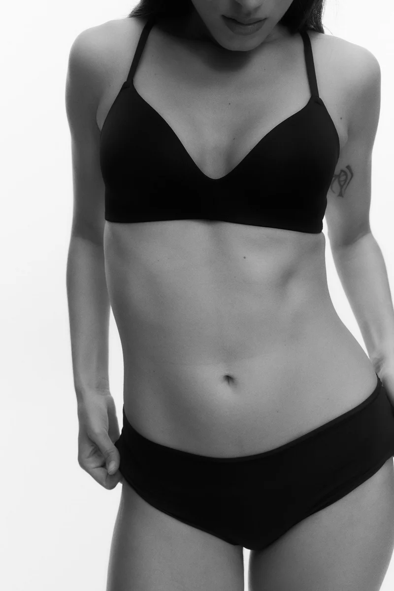 H&M 2-pack microfibre non-wired bras