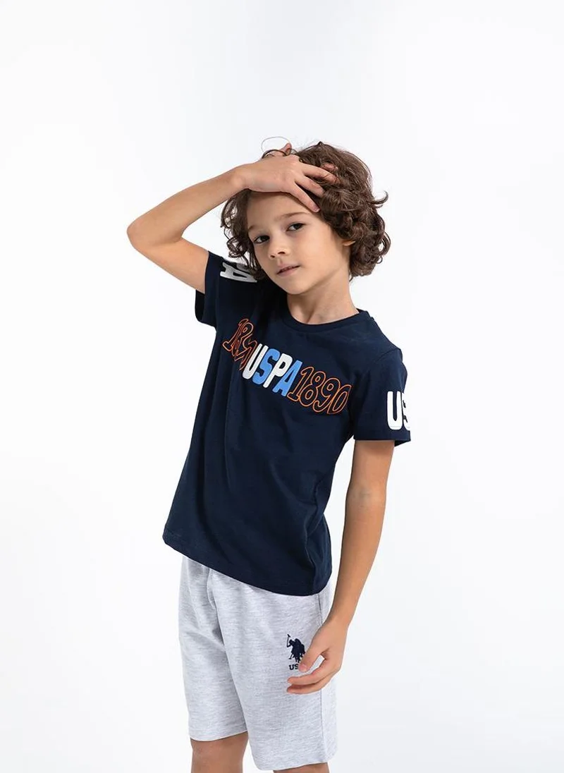 يو اس بولو اسن طقم برمودا أزرق داكن للأولاد من يو إس بولو أسن
