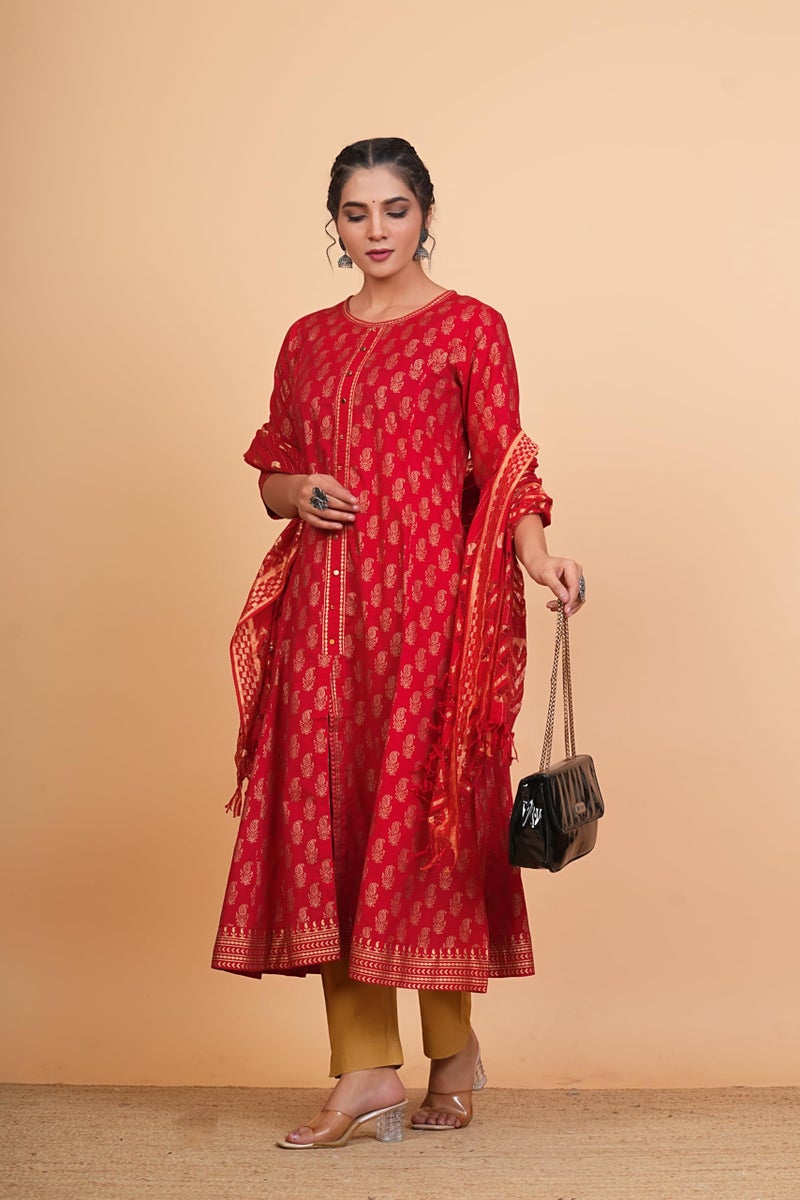 Yash Gallery Women Cotton Calf Length 3/4th Sleeve Round Neck Floral Printed Anarkali Kurta Set with Dupatta, Red, 7XL - Image 3