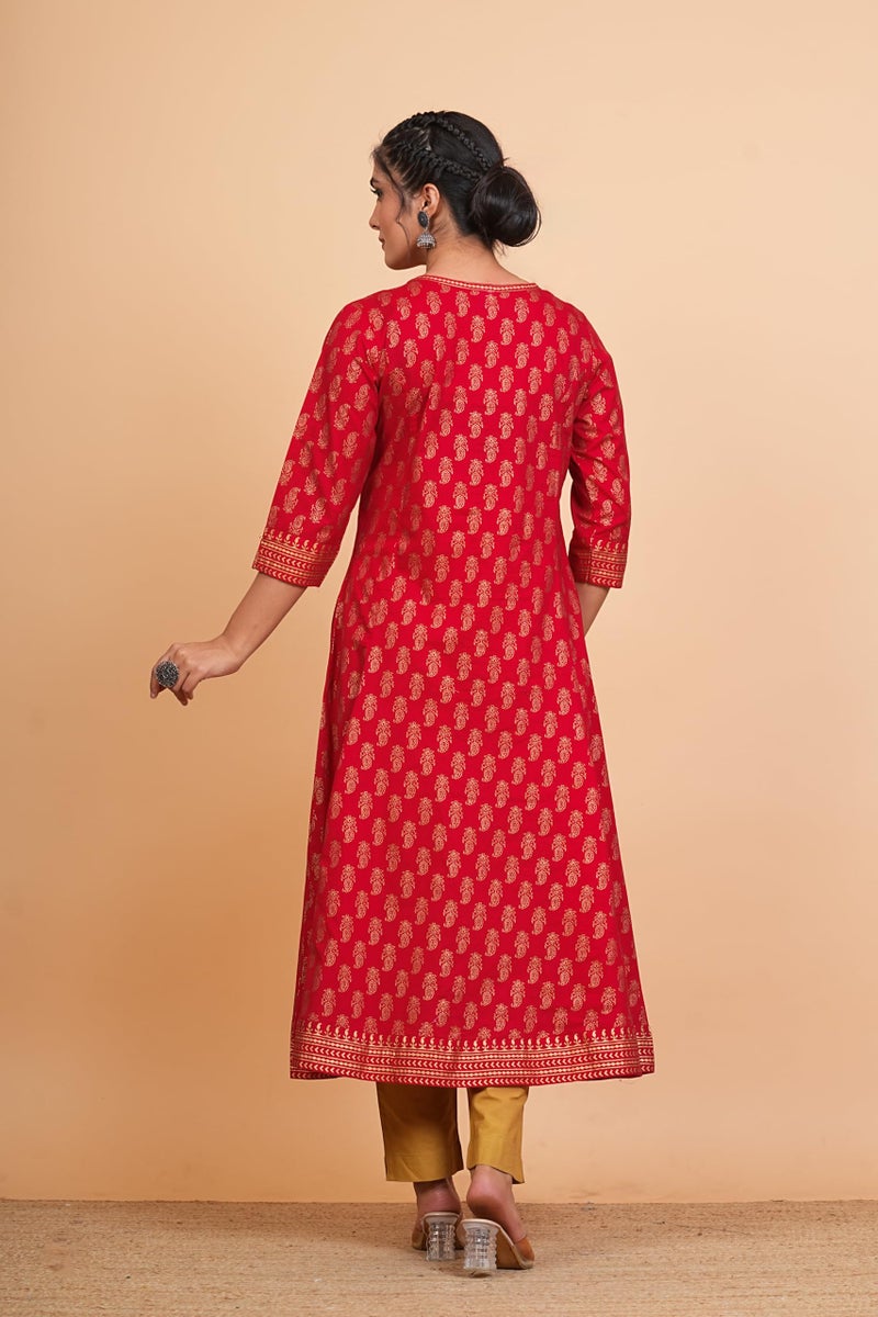 Yash Gallery Women Cotton Calf Length 3/4th Sleeve Round Neck Floral Printed Anarkali Kurta Set with Dupatta, Red, 7XL - Image 4