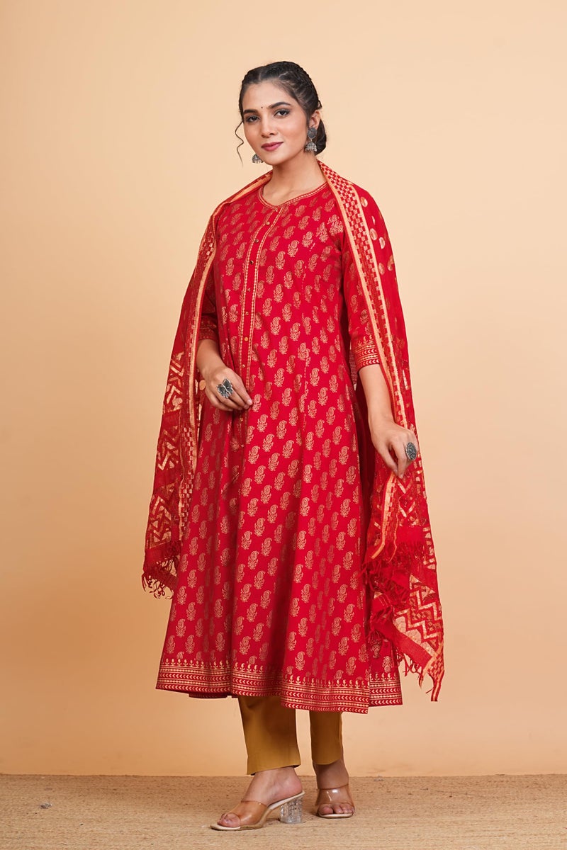 Yash Gallery Women Cotton Calf Length 3/4th Sleeve Round Neck Floral Printed Anarkali Kurta Set with Dupatta, Red, 7XL - Image 2