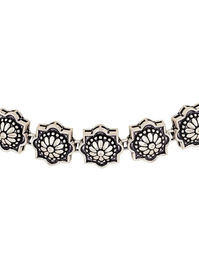 VOYLLA Abhira Looping Design Necklace