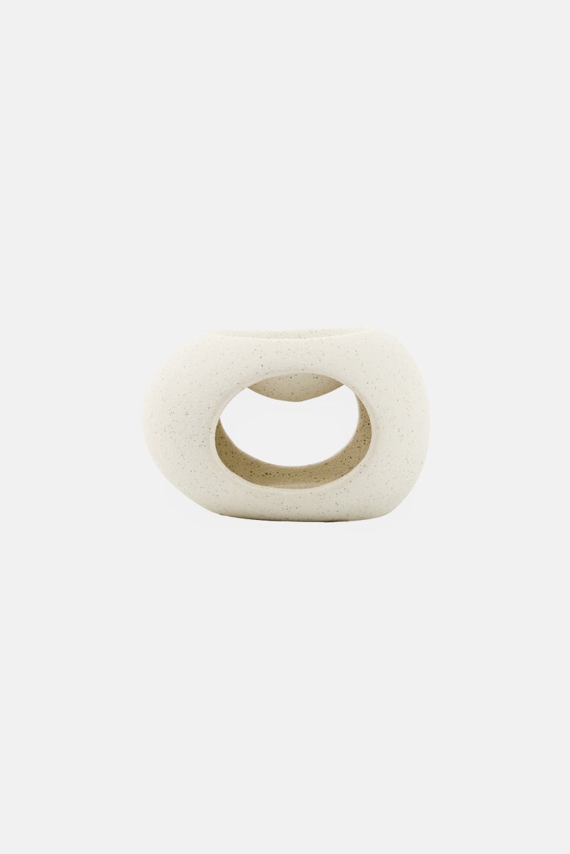 Muy Mucho Ceramic Oil Burner, Off White  - Image 1