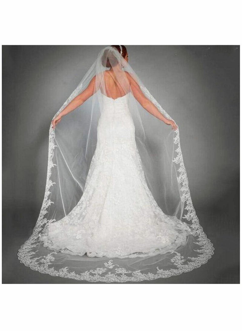 Elegant Lace Wedding Veil for a Stunning Bridal Look - Image 1