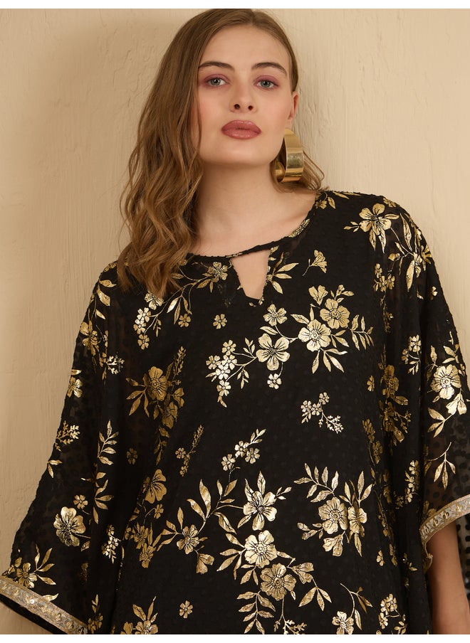Styli Amirah All-Over Floral Foil Print Dobby Chiffon Kaftan with Inner Dress  - Image 4