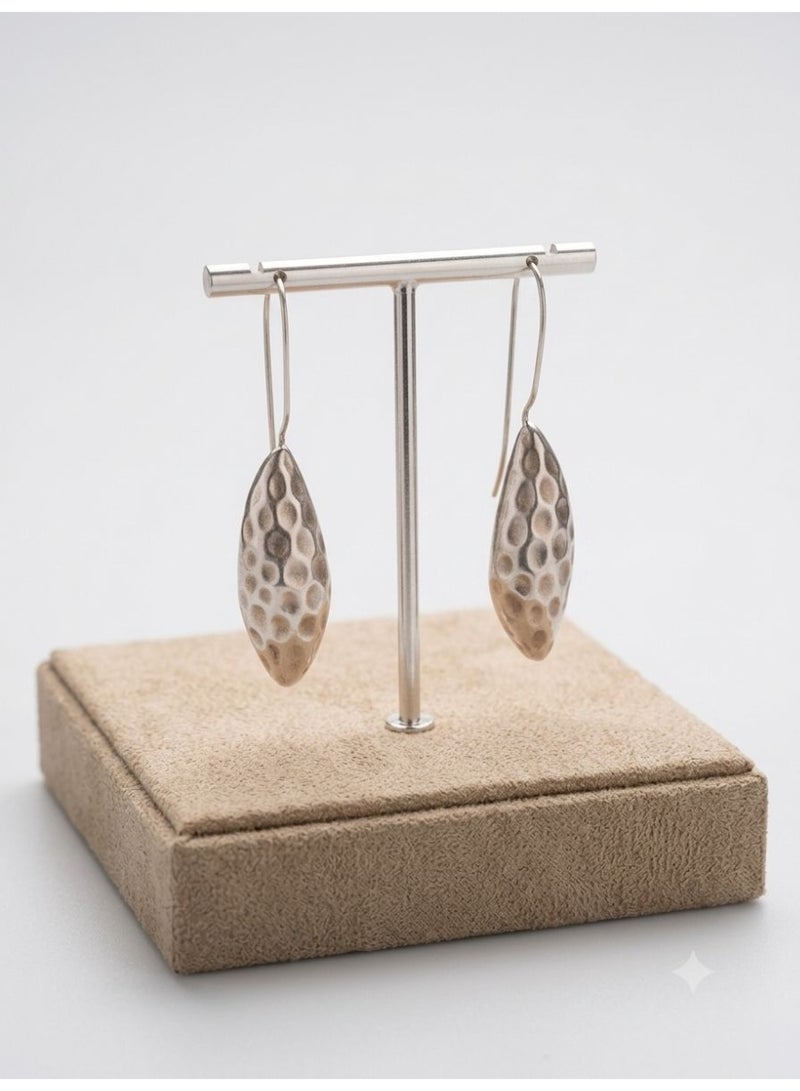 The Intermix Gems Hammered Teardrop Dangle Earrings in 925 Sterling Silver - Image 4