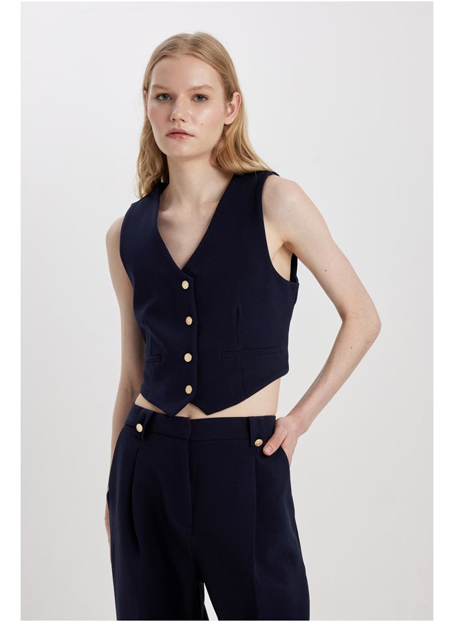 DeFacto Woman Cropped Fit V Neck Sleeveless Smart Casual Vest  - Image 3