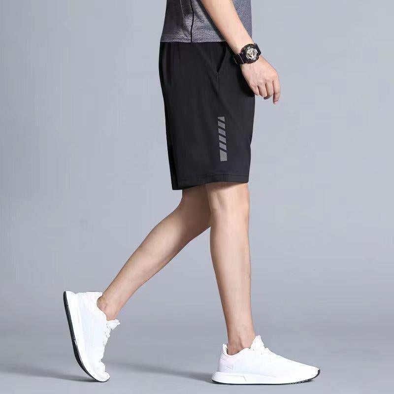 Sports Shorts Mens Casual Quick-Drying Running Ice Silk Basketball Pants Summer Thin Beach Football Loose Five-Point Pants Trendy Pure black  - Image 4