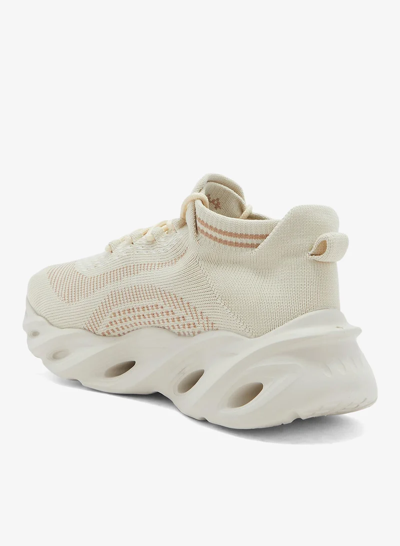 سفنتي فايف سنيكرز محبوك بنعل مرتفع