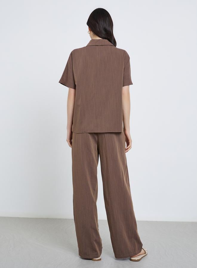 تايك تو طقم قميص وبنطلون بأزرار وتفاصيل عقدتين - Image 4