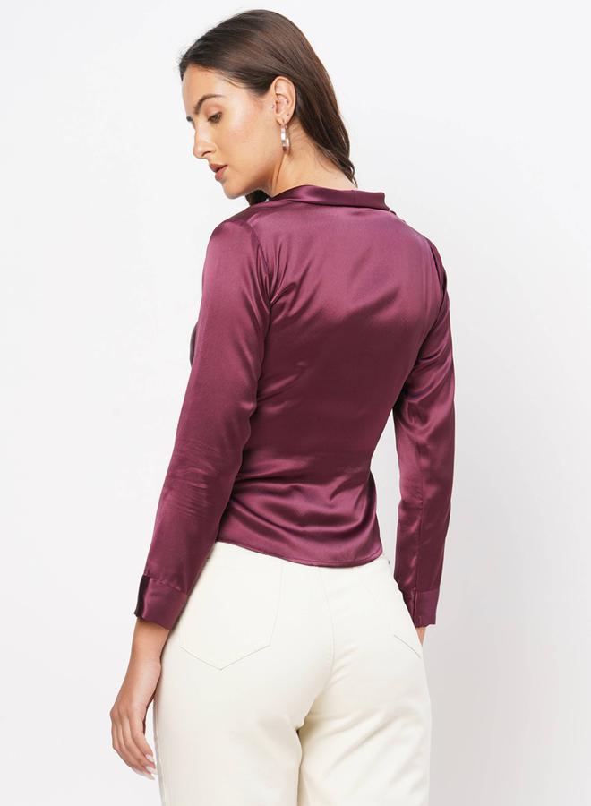 ميش بلوزة ساتان بياقة ملفوفة وتفاصيل ثنيات جانبية من ستايلي - Image 4