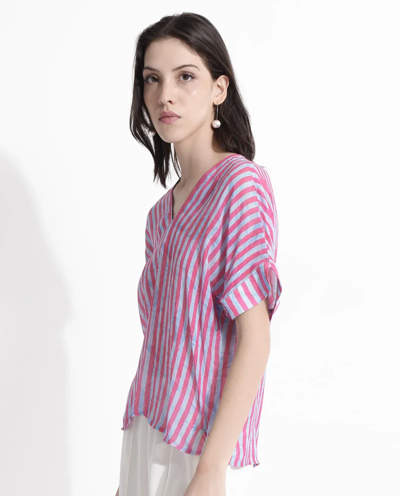 Rareism Women's Modern Stripes: V-Neck Top